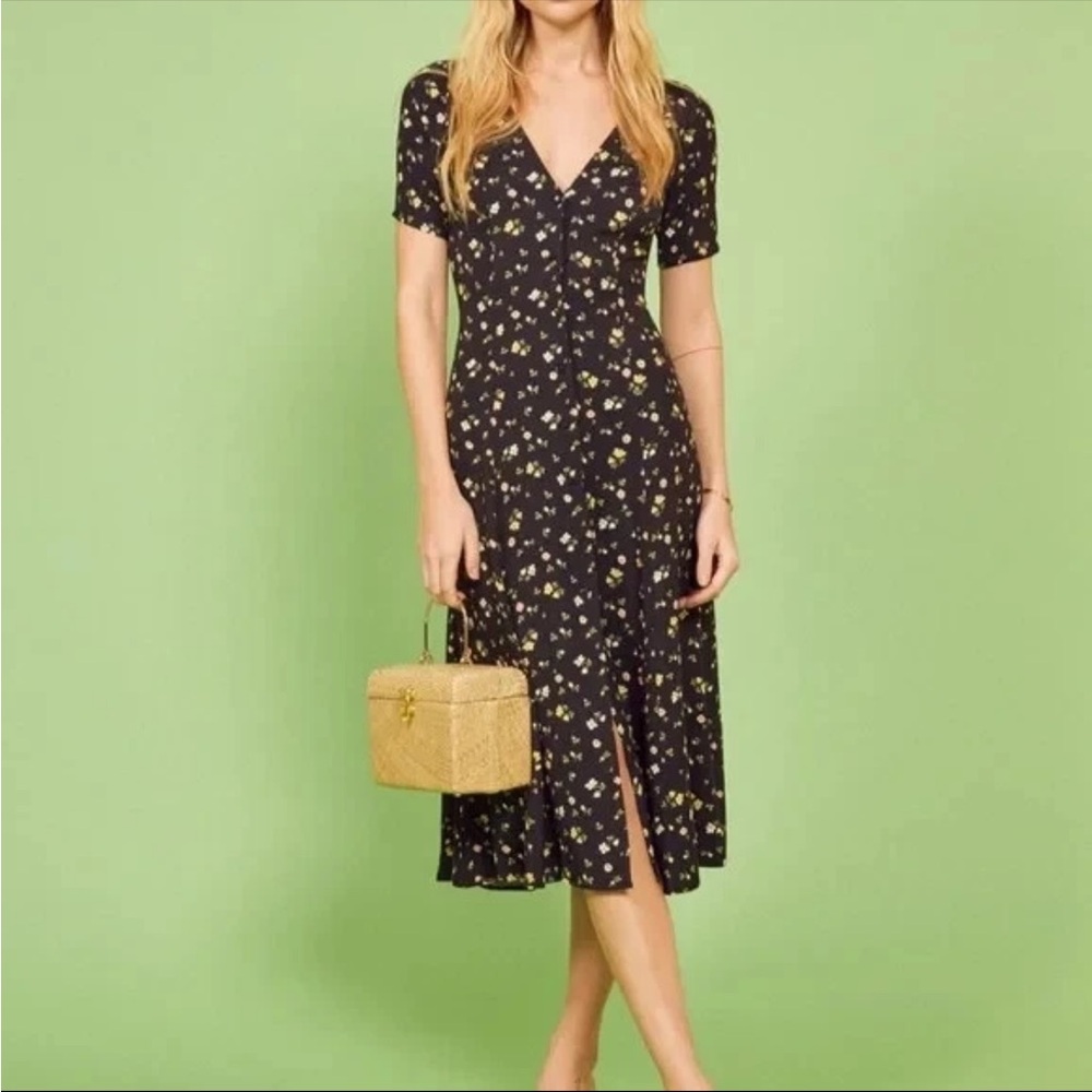 Reformation Venezia Black Floral Print V-Neck
Midi Dress - Size 4 - NWOT